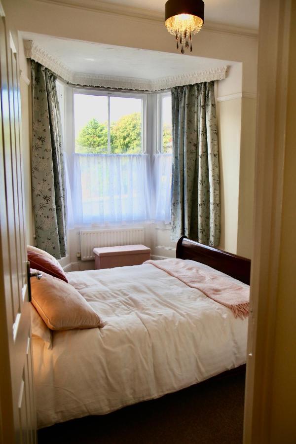 Mostyn Villa Free Private Parking 랜디드노 외부 사진