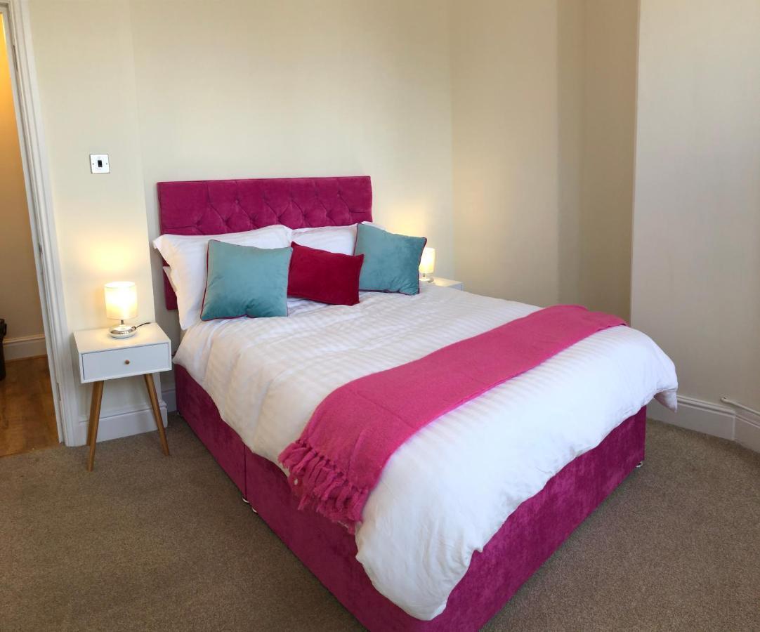 Mostyn Villa Free Private Parking 랜디드노 외부 사진